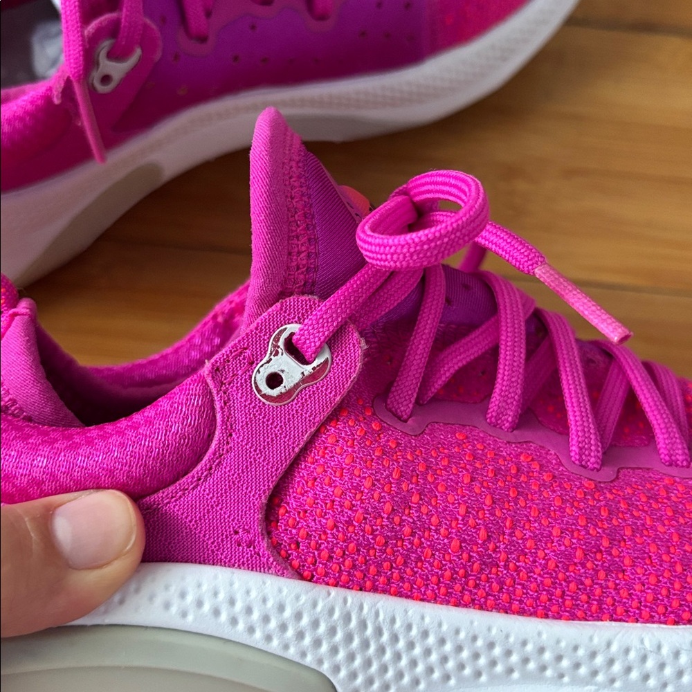 Nike Joyride Sneakers - Picture 12 of 13